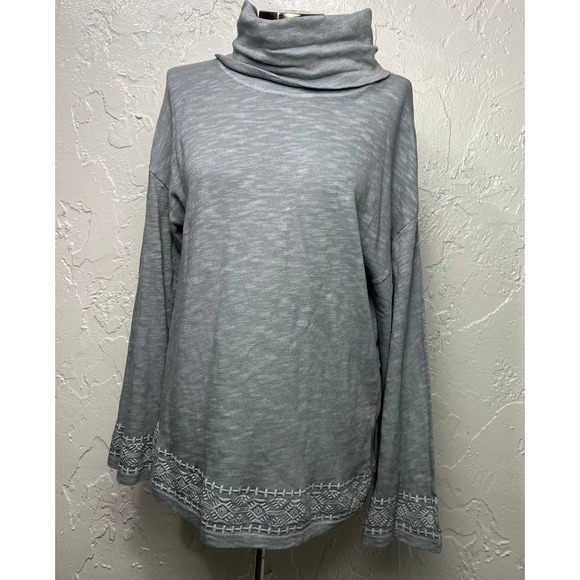 NWT Caite Embroidered Love Top Turtle Neck Sweater Size S Athleta - Picture 2 of 10